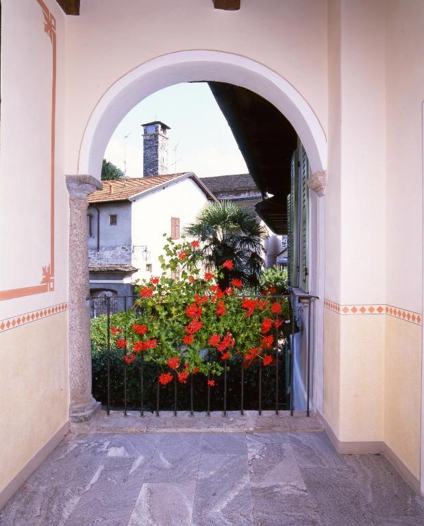 La Contrada Dei Monti Hotel Orta San Giulio Luaran gambar